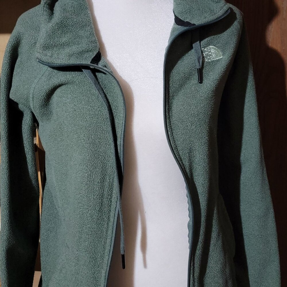 The North Face Women’s Olive Hoodie Fleece (Medium)  -